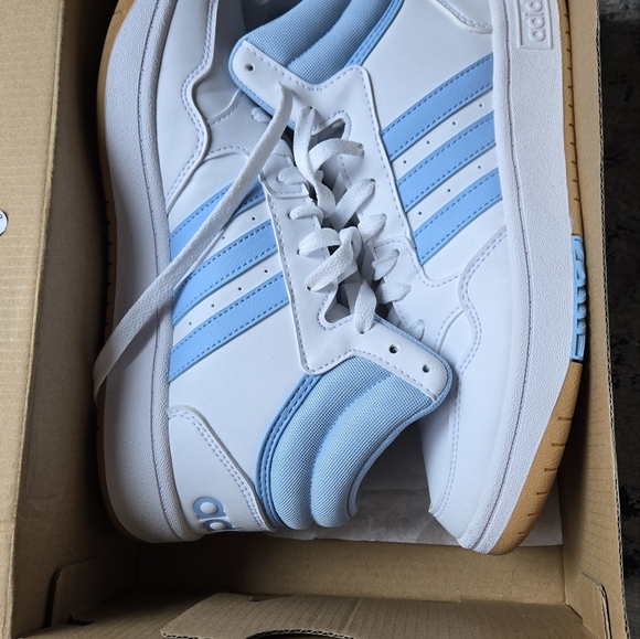 Brand new Adidas hoops women size 7.5 - Picture 1 of 6